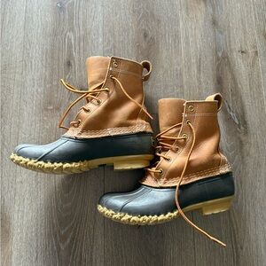 LL Bean Women’s Duck Boots